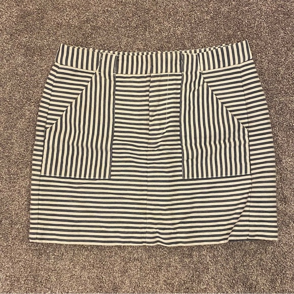 Madewell Women's Mini Skirt Size 4 Linen Blend Striped Pockets Front Closure GUC - Picture 2 of 12